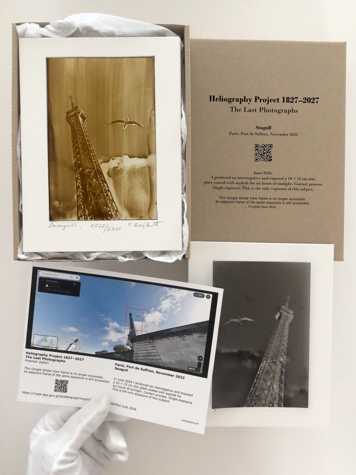 Przemek Zajfert, "Seagull" – heliograph from Google Street View Frame, Paris, Port de Suffren, November 2022. Heliography Project 1827–2027 Przemek Zajfert, "Seagull" – heliograph from Google Street View Frame, Paris, Port de Suffren, November 2022. Heliography Project 1827–2027