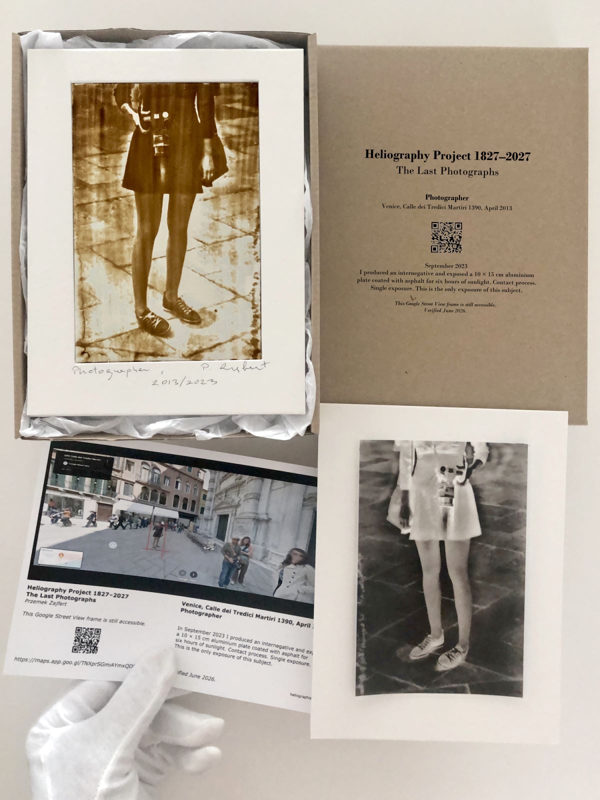 Przemek Zajfert, "Photographer" – heliograph from Google Street View Frame, Calle dei Tredici Martiri 2013. Heliography Project 1827–2027 Przemek Zajfert, "Photographer" – heliograph from Google Street View Frame, Calle dei Tredici Martiri 2013. Heliography Project 1827–2027